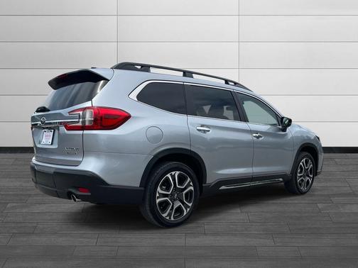 Ice Silver Metallic 2025 Subaru Ascent Touring