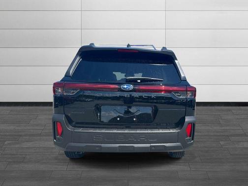 Crystal Black Silica 2026 Subaru Outback Touring XT