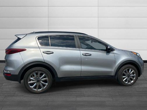 Steel Gray 2022 Kia Sportage S