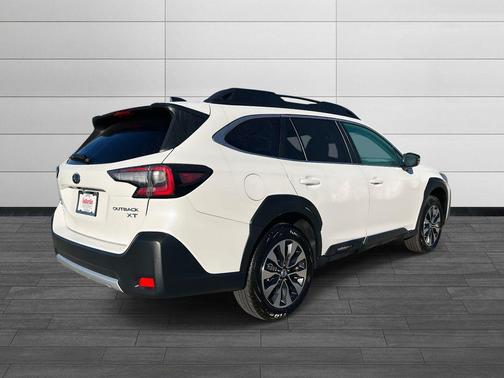 2025 Subaru Outback Limited XT