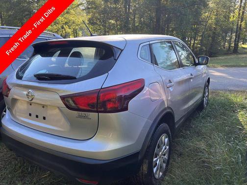 2018 Nissan Rogue Sport S