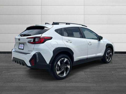 Crystal White Pearl 2025 Subaru Crosstrek Limited