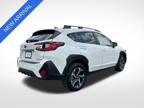 Crystal White Pearl 2024 Subaru Crosstrek Premium