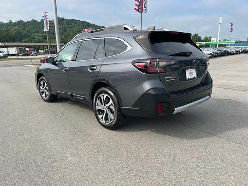2021 Subaru Outback Touring