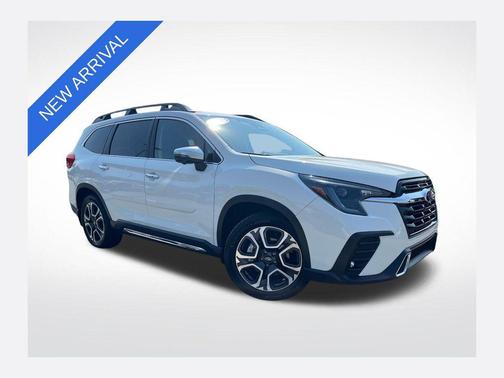 Crystal White Pearl 2023 Subaru Ascent Touring 7-Passenger