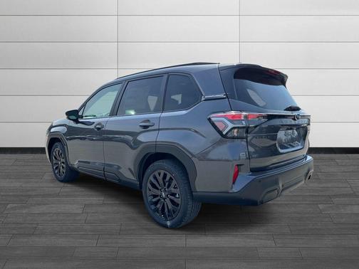 Magnetite Gray Metallic 2026 Subaru Forester Sport