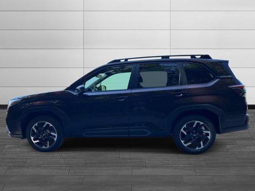 Dark Mahogany Pearl 2026 Subaru Forester Limited