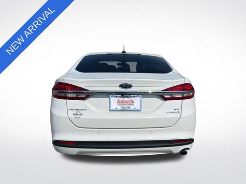 Oxford White 2018 Ford Fusion Hybrid SE
