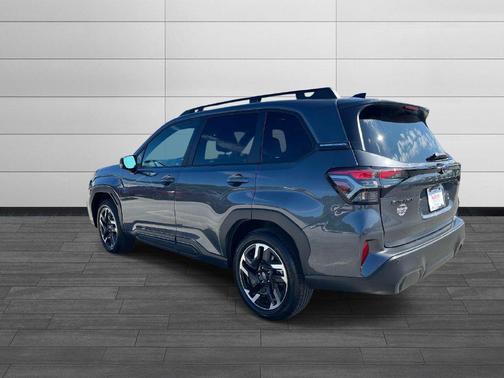 Magnetite Gray Metallic 2026 Subaru Forester Limited