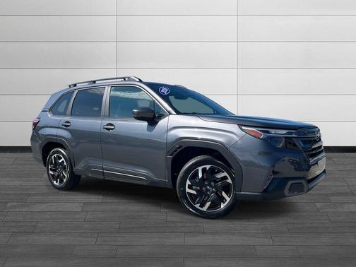 Magnetite Gray Metallic 2026 Subaru Forester Limited