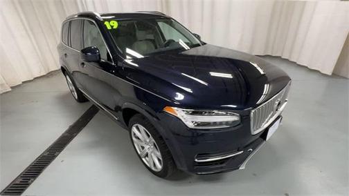 2019 Volvo XC90 T6 Inscription