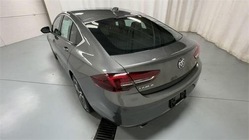 2018 Buick Regal Sportback Essence