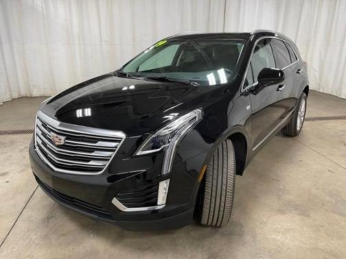 Photo 5 of 27 of 2019 Cadillac XT5 Luxury