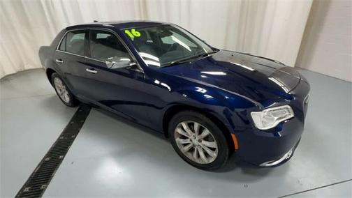 2016 Chrysler 300C Base