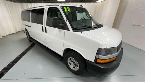 2022 Chevrolet Express 3500 LT