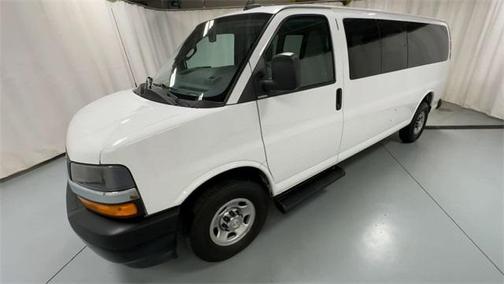 2022 Chevrolet Express 3500 LT