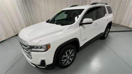 2022 GMC Acadia SLT