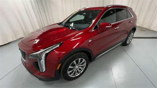 2022 Cadillac XT4 Premium Luxury