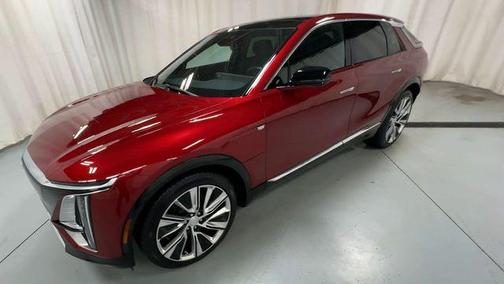 2025 Cadillac LYRIQ Luxury