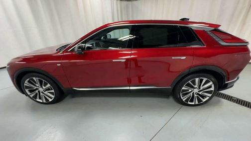 2025 Cadillac LYRIQ Luxury