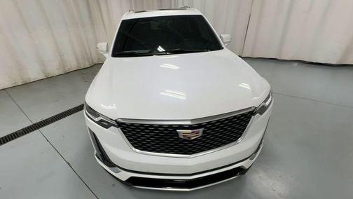 Crystal White Tri-Coat 2025 Cadillac XT6 Premium Luxury AWD