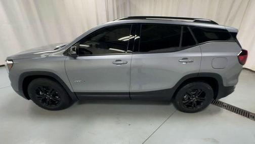 Sterling 2024 GMC Terrain AT4