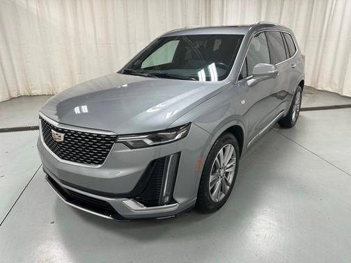 2023 Cadillac XT6 Premium Luxury FWD