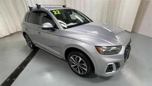 2022 Audi Q5 45 S line quattro Premium