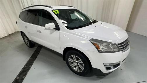 2017 Chevrolet Traverse 2LT