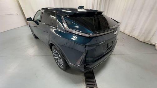 Emerald 2024 Cadillac LYRIQ Sport