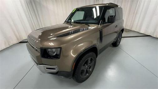 2023 Land Rover Defender SE