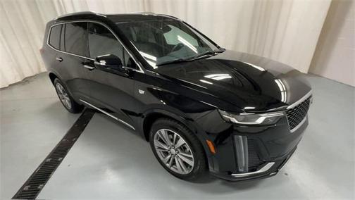 2025 Cadillac XT6 Premium Luxury FWD