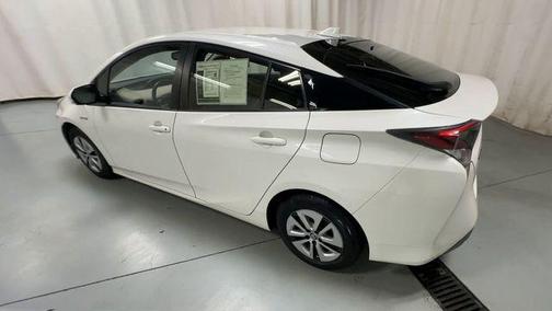 2016 Toyota Prius Three