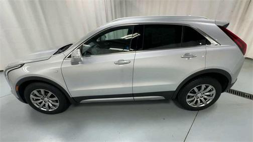 2021 Cadillac XT4 Premium Luxury
