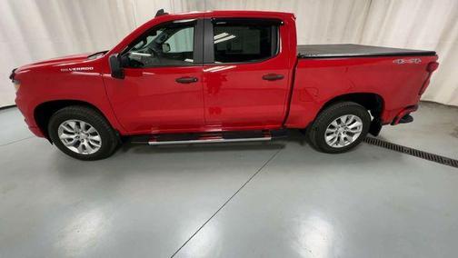 Red 2022 Chevrolet Silverado 1500 Custom