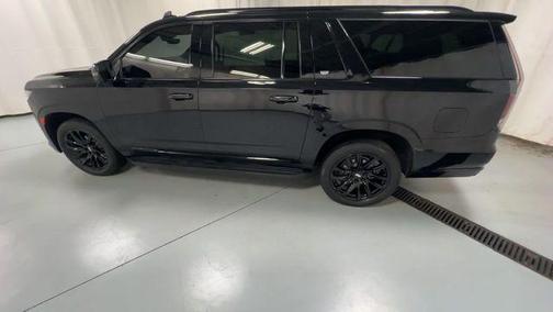 2023 Cadillac Escalade ESV Sport