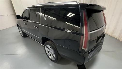 2018 Cadillac Escalade ESV Platinum