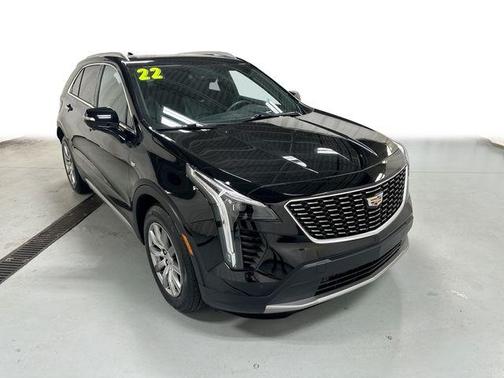 Stellar Black Metallic 2022 Cadillac XT4 Premium Luxury