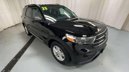 Black Metallic 2023 Ford Explorer XLT
