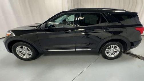 Black Metallic 2023 Ford Explorer XLT