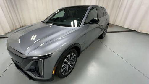 2025 Cadillac LYRIQ Sport