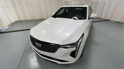 2022 Cadillac CT4 Premium Luxury