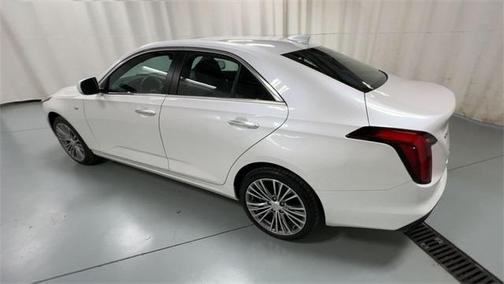 2022 Cadillac CT4 Premium Luxury