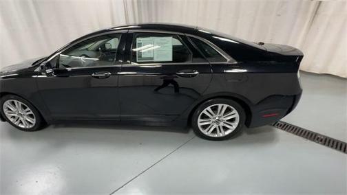 2016 Lincoln MKZ Base
