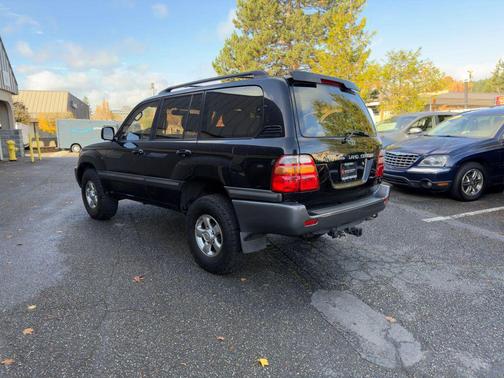2002 Toyota Land Cruiser Base