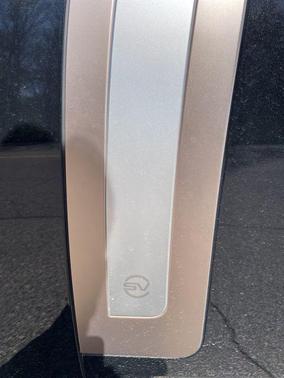 2025 Land Rover Range Rover SV