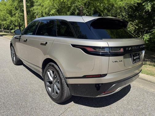 2026 Land Rover Range Rover Velar P250 SE R-Dynamic