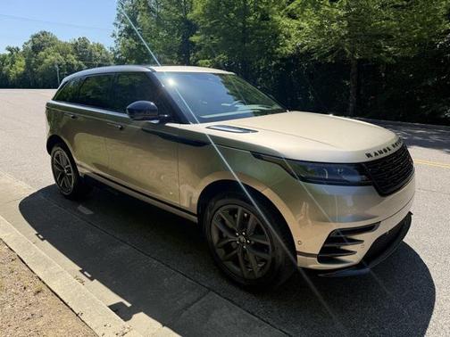 2026 Land Rover Range Rover Velar P250 SE R-Dynamic