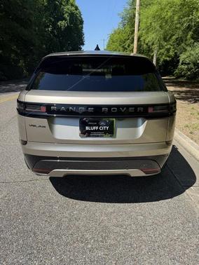 2026 Land Rover Range Rover Velar P250 SE R-Dynamic