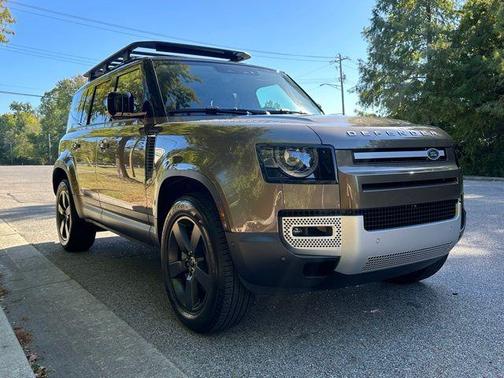 2025 Land Rover Defender S